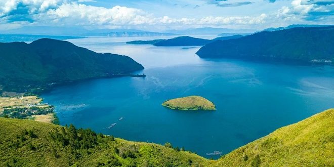 Paket Wisata Danau Toba Tour Seru ke Destinasi Eksotis   Indonesia Travel
